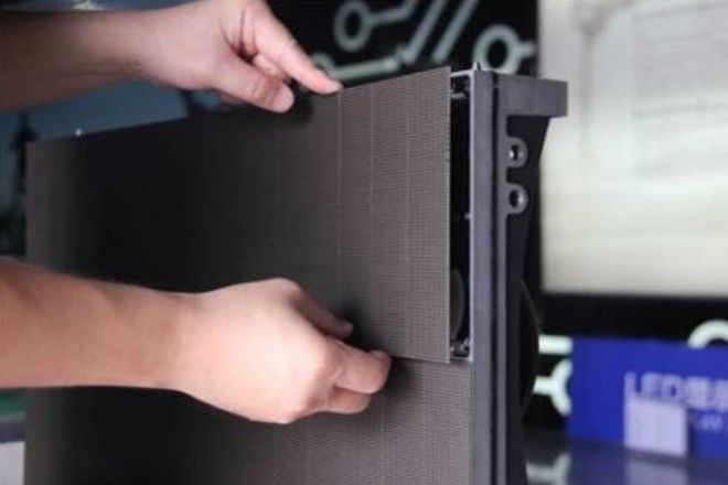 نمونه پروژه نصب تلویزیون شهری